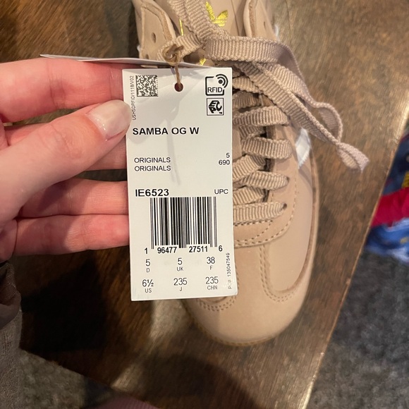NWT Adidas Sambas - Picture 6 of 7